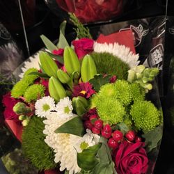 King Soopers - Christmas flowers