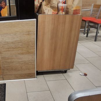 Burger King - Trash cans overloaded with trash inside dining area. - Burgers Near Me - Reading, Pennsylvania