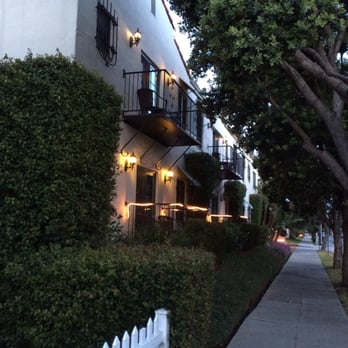 The Eagle Inn - Bath Street side - Hotels Near Me - Santa Barbara, California The Eagle Inn - Bath Street side - Hotels Near Me - Santa Barbara, California