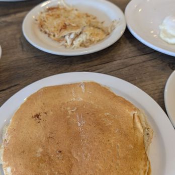 Bobbie's Southern Kitchen - Short stack pancakes - American Near Me - San Antonio, Texas