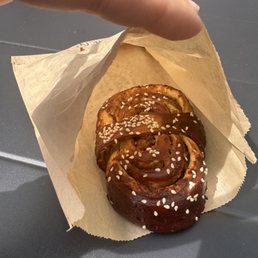 Garlic thyme bun Garlic thyme bun