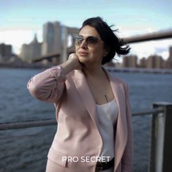 Pro Secret - Umida, owner of Pro Secret and an experienced eyelash extensions and permanent makeup artist