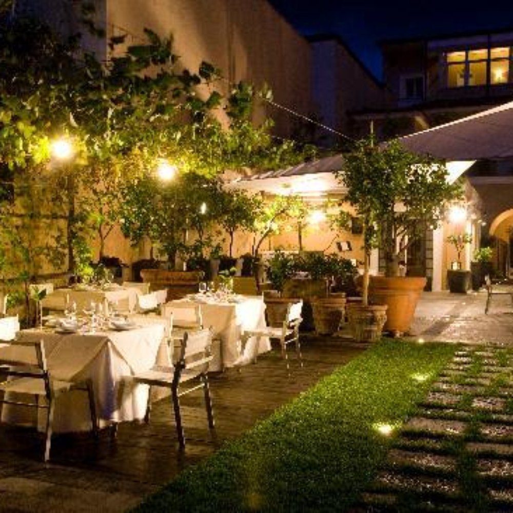 Hotel Forum - Hotels Near Me - Pompei, NA