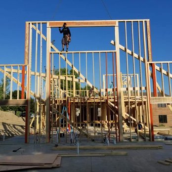 V.I.P. Builders - Garage Door Services Near Me - Fargo, North Dakota