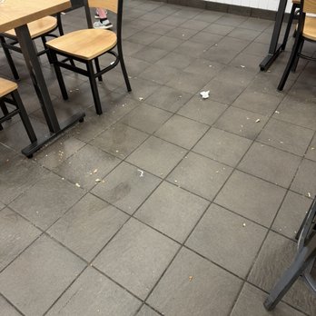 Five Guys - dirty floor - Burgers Near Me - Bethany Beach, Delaware