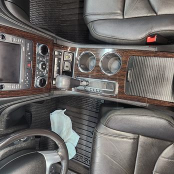 KAC - Clean with towel In the floor so I don't leave shoe prints - Auto Detailing Near Me - Warr Acres, Oklahoma KAC - Clean with towel In the floor so I don't leave shoe prints - Auto Detailing Near Me - Warr Acres, Oklahoma