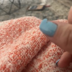 iNails Spa - Peeled nail