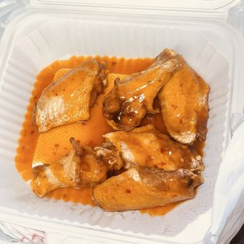 Dan's Seafood & Wings - Cajun/Creole Near Me - Houston, Texas