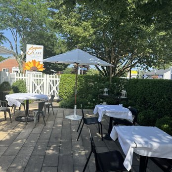 Sunflower Cafe & Bakery - Cafes Near Me - Bayport, New York Sunflower Cafe & Bakery - Cafes Near Me - Bayport, New York