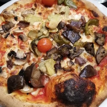 Pizza Roma - Vegetarian Pizza - Pizza Near Me - Montrouge, 92 Pizza Roma - Vegetarian Pizza - Pizza Near Me - Montrouge, 92