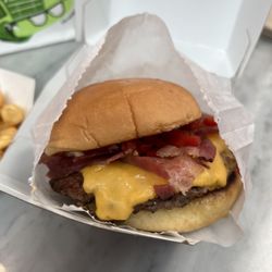 Shake Shack - SmokeShack