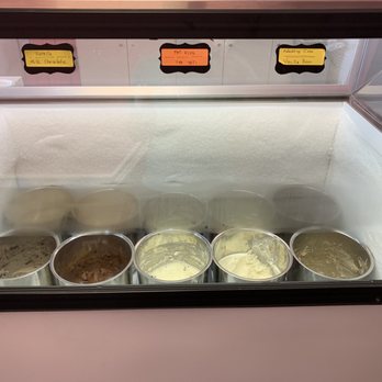 Smallcakes Cupcakery - Ice cream display. - Cupcakes Near Me - Ripon, California