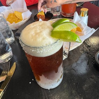 El Molcajete - Salsa was perfectly hot and tasty, beer and michelada were refreshing - Mexican Near Me - Meridian, Idaho El Molcajete - Salsa was perfectly hot and tasty, beer and michelada were refreshing - Mexican Near Me - Meridian, Idaho