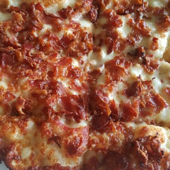 Green Lantern Pizza - Yea it's that good! - Pizza Near Me - Macomb, Michigan