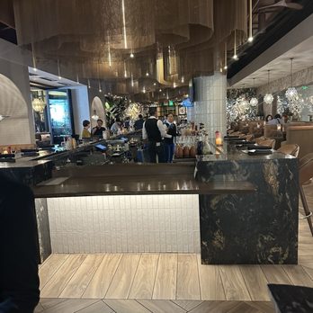 Caló Kitchen + Tequila - Bar area - Cocktail Bars Near Me - Costa Mesa, California Caló Kitchen + Tequila - Bar area - Cocktail Bars Near Me - Costa Mesa, California