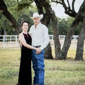 Premier Nursery - The landscape is worthy of wedding Pics! - Nurseries & Gardening Near Me - Benbrook, Texas