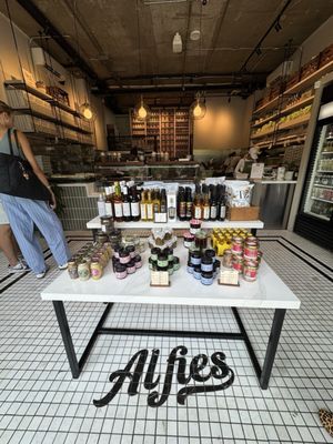 Alfie’s Sandwiches+Market by null