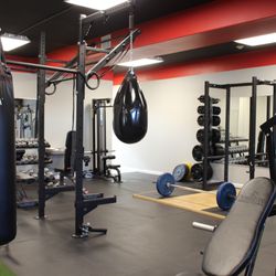 Final Round Health & Fitness - Weight Training Area
