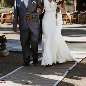 Oh La La Bridal - Front - Bridal Near Me - Rancho Cucamonga, California Oh La La Bridal - Front - Bridal Near Me - Rancho Cucamonga, California