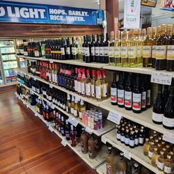Hazit Mini Market - Wine and beer