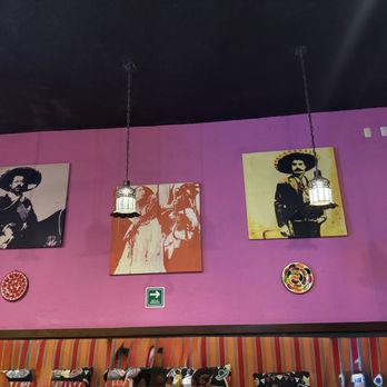 Tacos Revolución - Inside - Tacos Near Me - Puerto Vallarta, JAL Tacos Revolución - Inside - Tacos Near Me - Puerto Vallarta, JAL