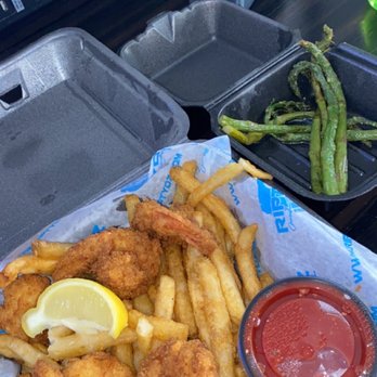 RipTydz - Fried Shrimp Plate with Fries and Asparagus - Seafood Near Me - Myrtle Beach, South Carolina RipTydz - Fried Shrimp Plate with Fries and Asparagus - Seafood Near Me - Myrtle Beach, South Carolina