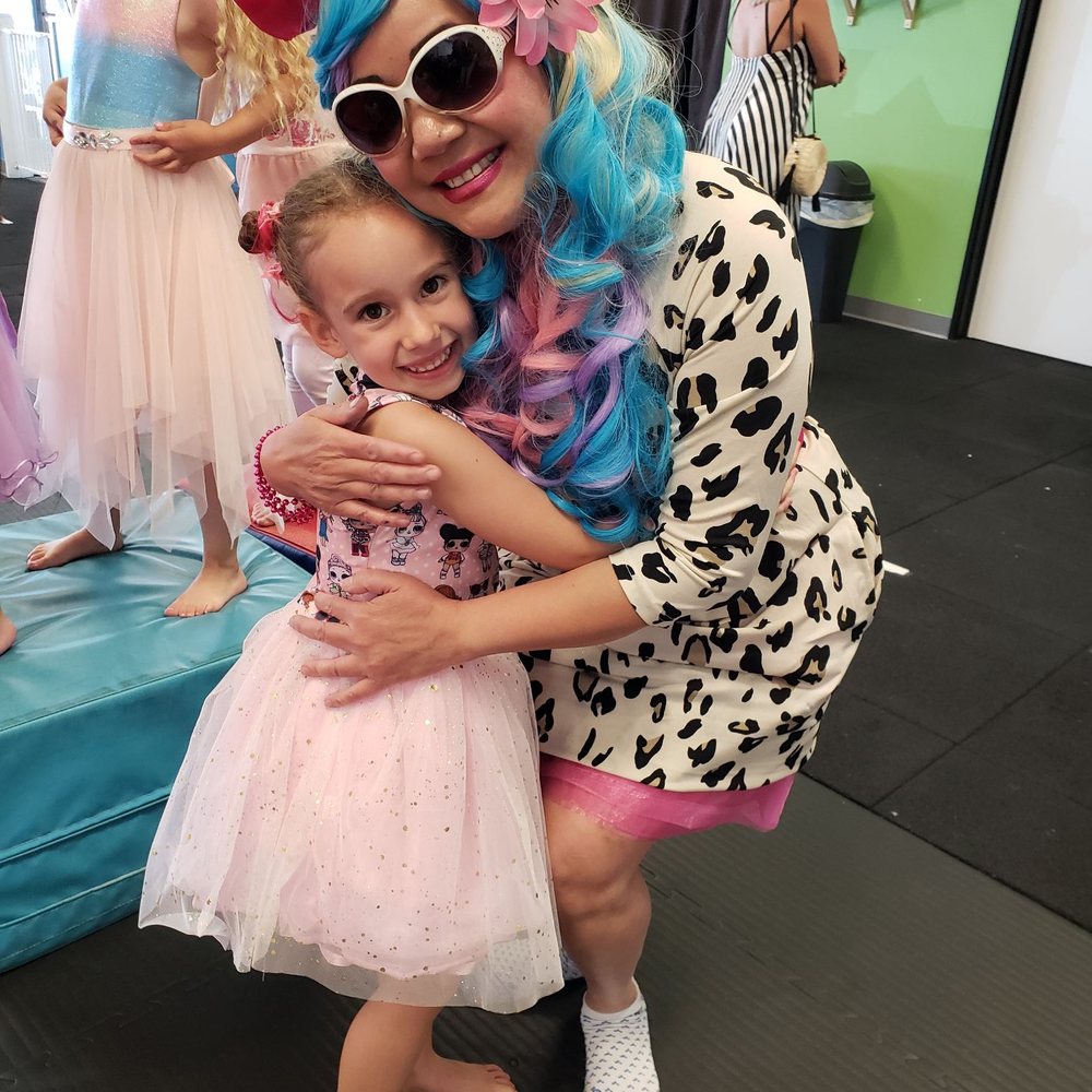 Fun Clown For Kids - Thank you, Annie! - Party & Event Planning Near Me Fun Clown For Kids - Thank you, Annie! - Party & Event Planning Near Me