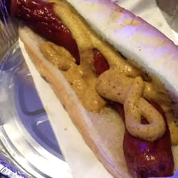 Mamma Mia's Pizzaria - Ripper Dog with Mustard