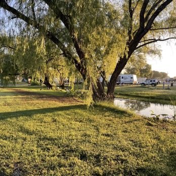 1. Braunig Lake RV Resort