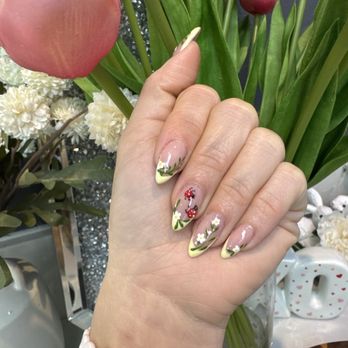 The NewMe Nails - Nail Salons Near Me - San Diego, California