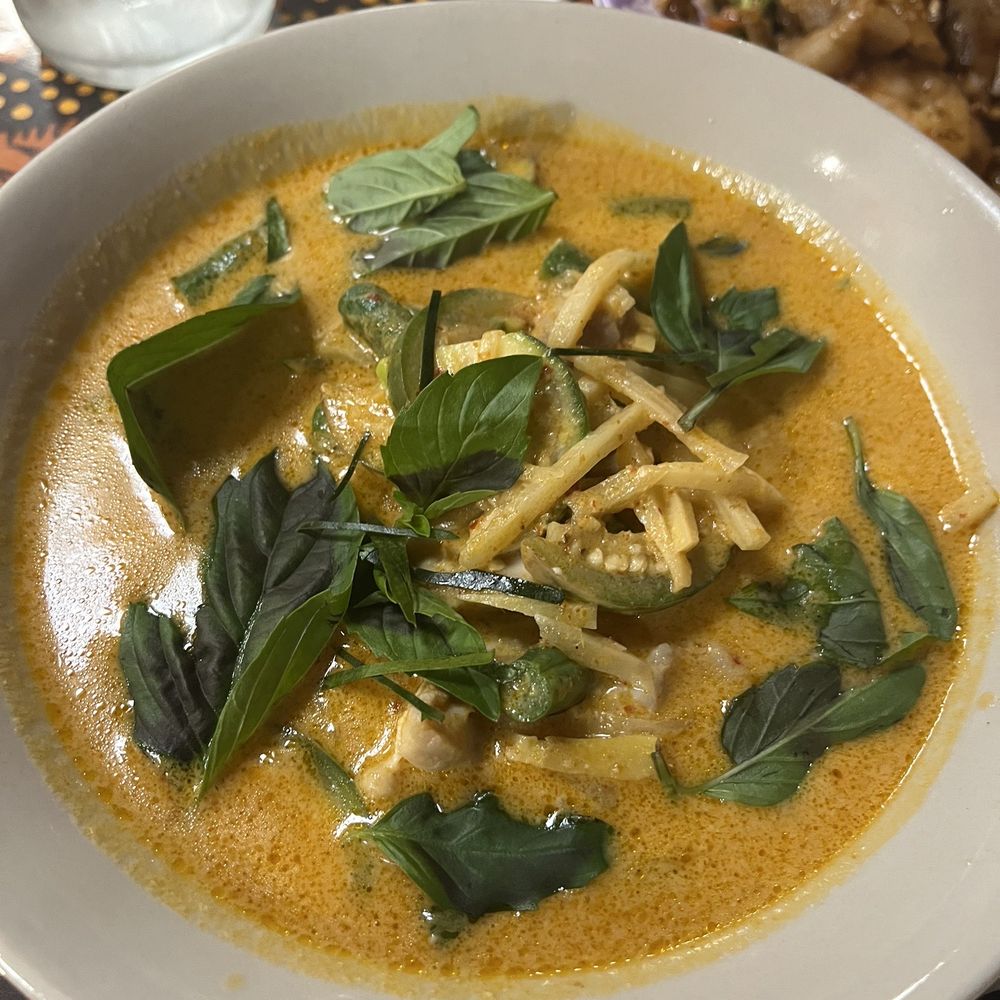 Ghin Khao Eat Rice - Special curry of the day - Thai Near Me - Chicago, Illinois Ghin Khao Eat Rice - Special curry of the day - Thai Near Me - Chicago, Illinois