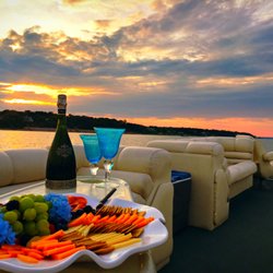 Island Time Charters - Martha's Vineyard Sunset Cruises