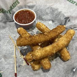 Beef 'O' Brady's - Fried Mozzarella