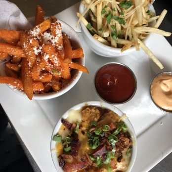 Eat Chow - Breakfast & Brunch Near Me - Costa Mesa, California
