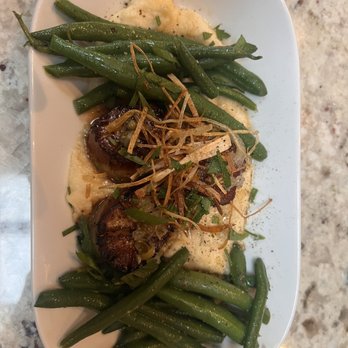 Town Hall - Seared Scallops - New American Near Me - Jacksonville, Florida Town Hall - Seared Scallops - New American Near Me - Jacksonville, Florida
