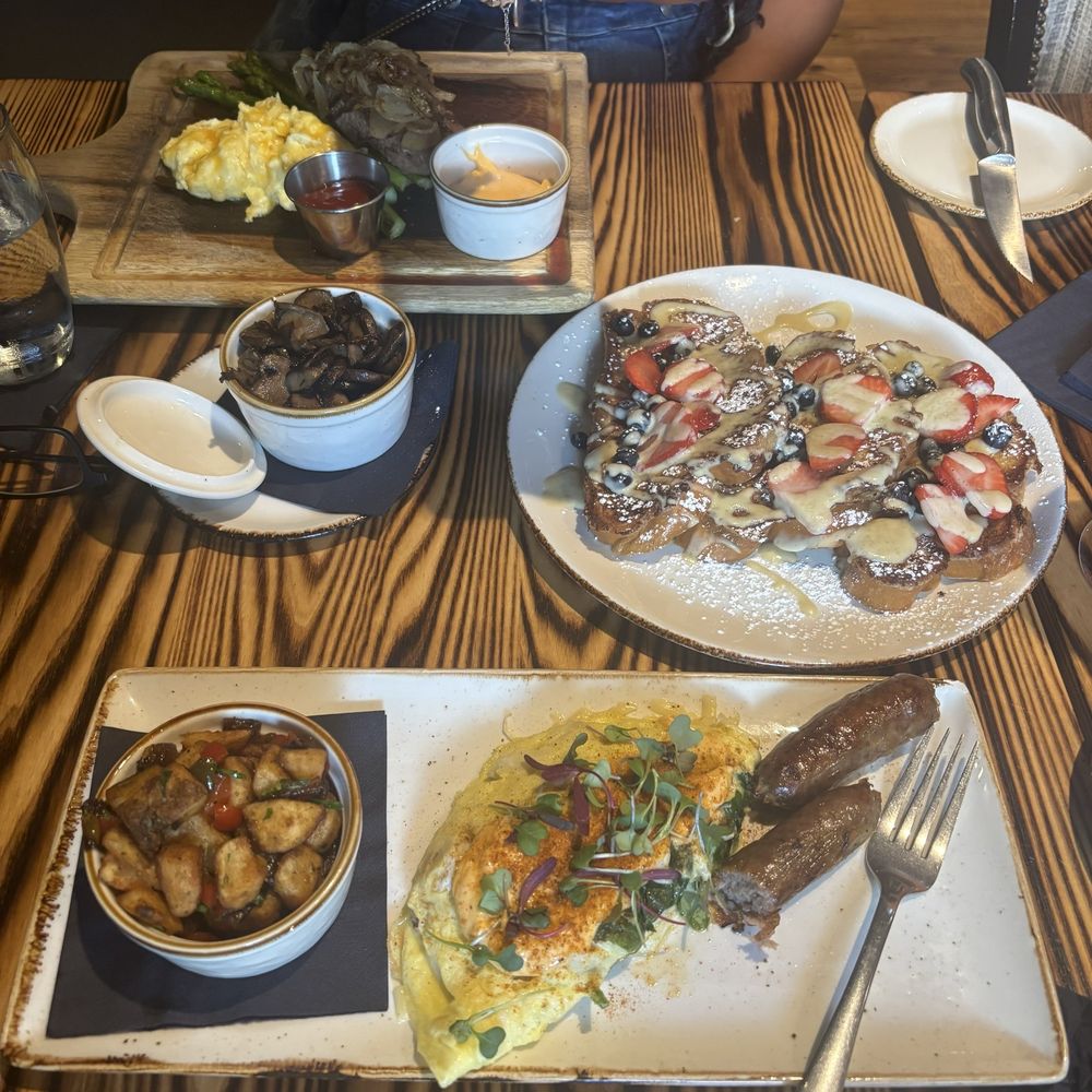 The Copper Shark - Potatoes. Omelette w lump crab, French toast, steak & eggs mushroom n onions - Cocktail Bars Near Me - Baltimore, Maryland The Copper Shark - Potatoes. Omelette w lump crab, French toast, steak & eggs mushroom n onions - Cocktail Bars Near Me - Baltimore, Maryland