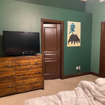 B&K Painting - Upper loft portion of master at color change - Painters Near Me - Boise, Idaho