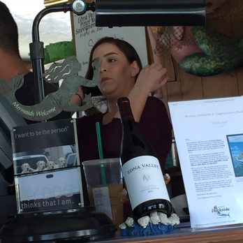 Tognazzini's Dockside - Seafood Near Me - Morro Bay, California