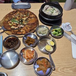 Chicken Ginseng soup, seafood pancake