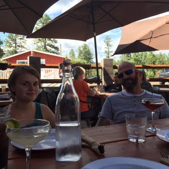 Old County Inn - The best Pizza I have ever had ...we had the White , Pancho, Basic and the Veggie!  OMG AWESOME!!!  The view  from outside is phenomenal ! - Pizza Near Me - Pine, Arizona