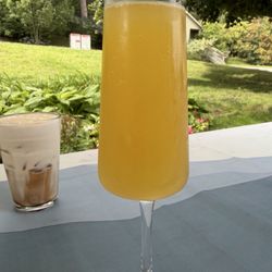 Family Place Restaurant & Pizza - Pineapple Mimosa