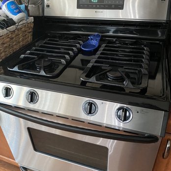 MyClean Cleaning Services - Very clean stovetop - Home Cleaning Near Me - Chicago, Illinois