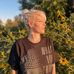 The Soul Palette Meditative Art Studio - Psychic Medium Sunshine Frost