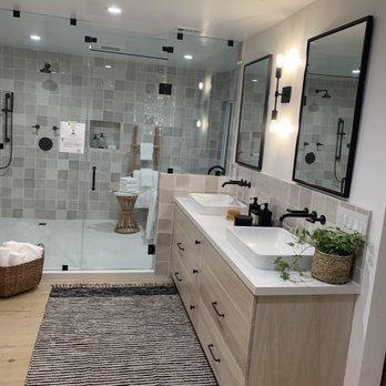 MTR Construction - a modern bathroom with a walk in shower - General Contractors Near Me - Signal Hill, California MTR Construction - a modern bathroom with a walk in shower - General Contractors Near Me - Signal Hill, California