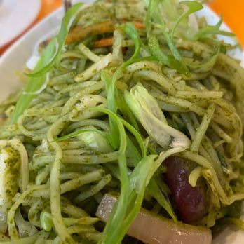 Clove 12 Restobar - Hariyali Noodles - Indian Near Me - Iselin, New Jersey