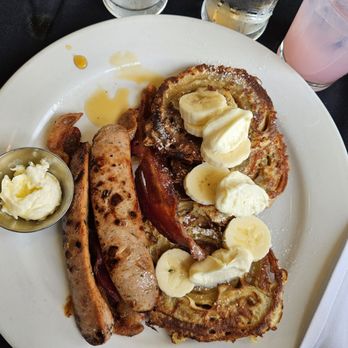 SeaVenture Restaurant - Cinnamon roll French toast - New American Near Me - Pismo Beach, California SeaVenture Restaurant - Cinnamon roll French toast - New American Near Me - Pismo Beach, California