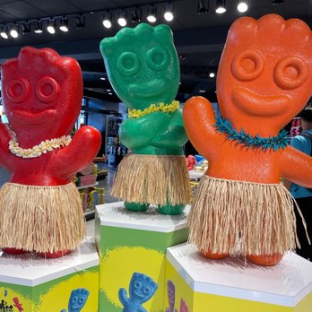 IT'SUGAR - Candy Stores Near Me - Honolulu, Hawaii