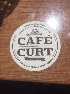 Café Curt by null