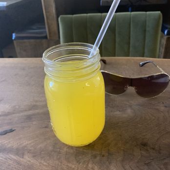 Culantro - Jugo de maracuya - Peruvian Near Me - Ann Arbor, Michigan