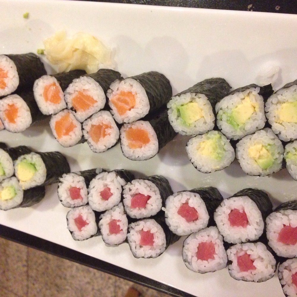 Yotsuba - Tuna roll (2) salmon roll (2) avocado roll (2) - Japanese Near Me - Ann Arbor, Michigan Yotsuba - Tuna roll (2) salmon roll (2) avocado roll (2) - Japanese Near Me - Ann Arbor, Michigan